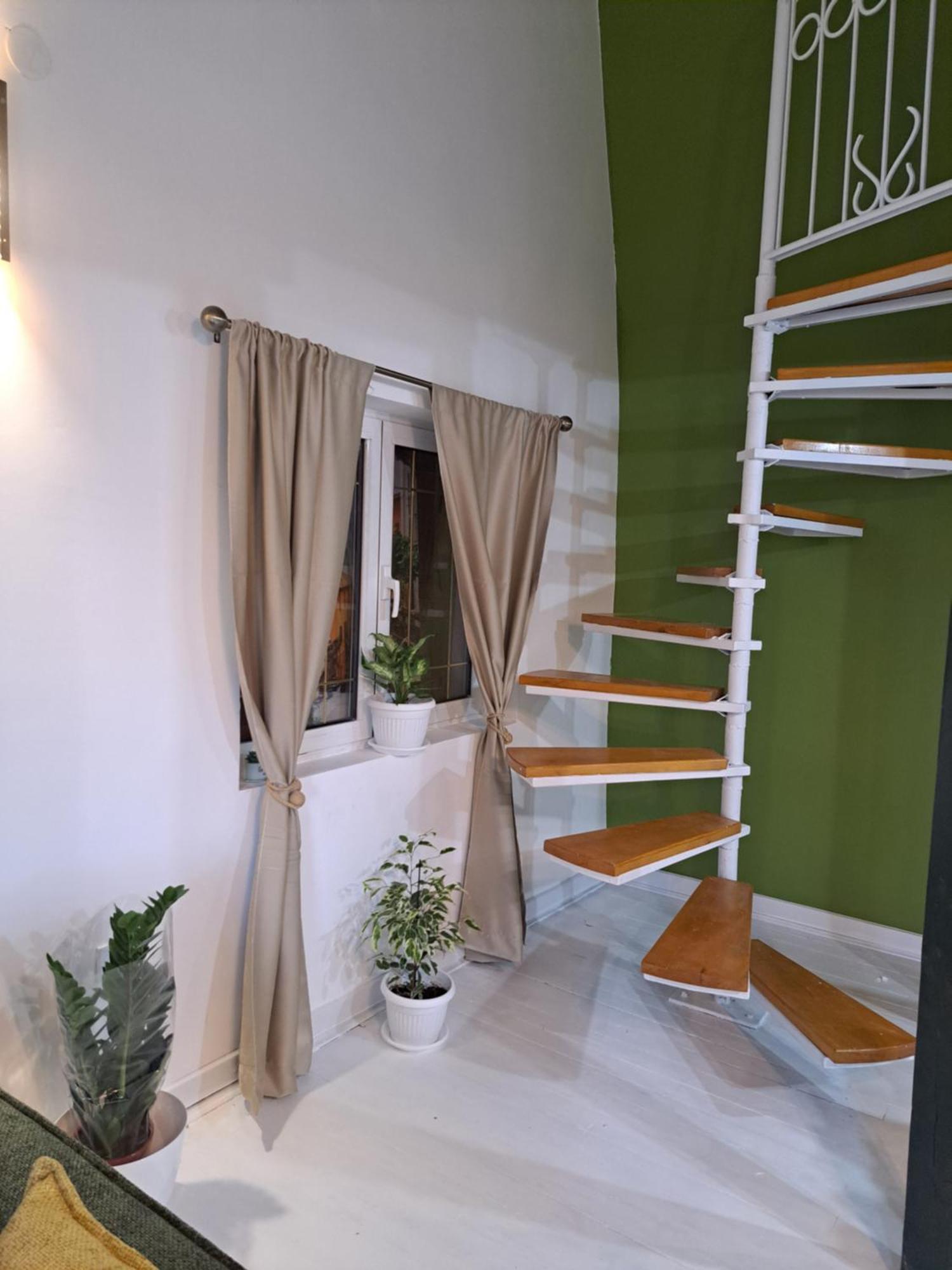 Gallery Apartment 포드고리차 외부 사진